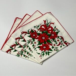 Vintage Christmas Holiday Poinsettia Cloth Napkins cotton Blend set of 4